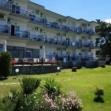 Vourvourou Hotel Szálloda