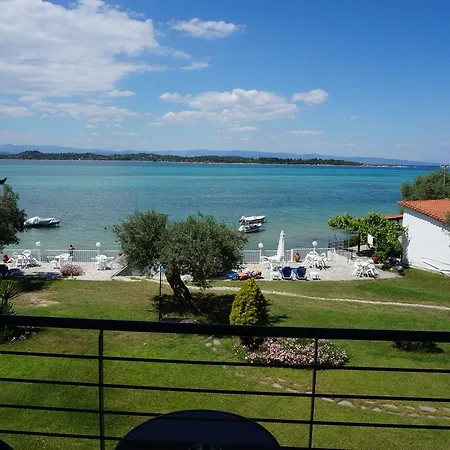 Ξενοδοχείο Βουρβουρού Βουρβουρού