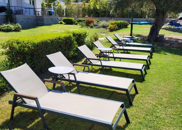 Vourvourou Hotel